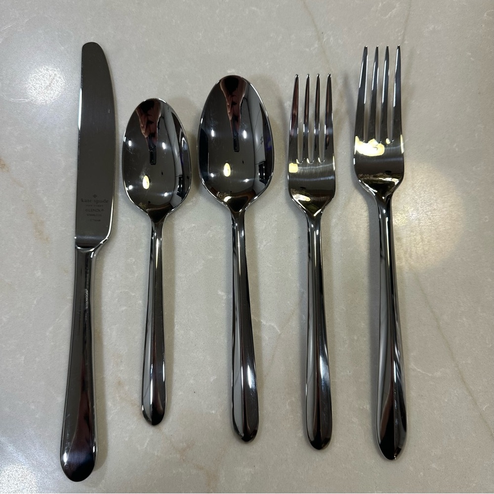 Kate spade Paldale Lenox stainless Steel 5 piece Set